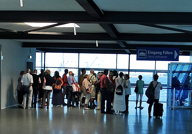 rostock f�hrterminal bild 03b